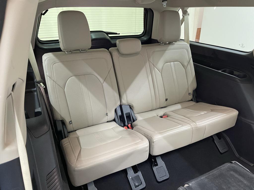 used 2024 Ford Expedition Max car, priced at $53,998