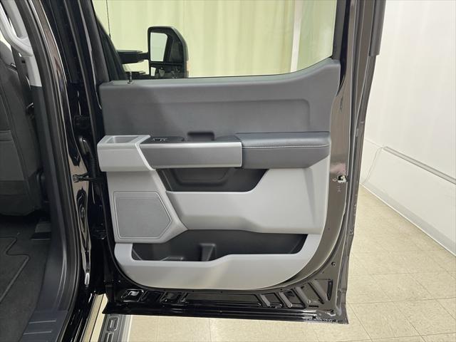 new 2025 Ford F-350 car, priced at $62,270