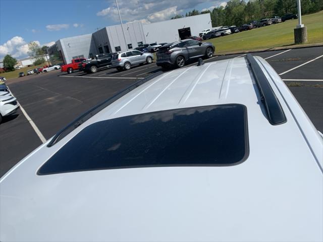 used 2021 Jeep Grand Cherokee L car, priced at $28,990