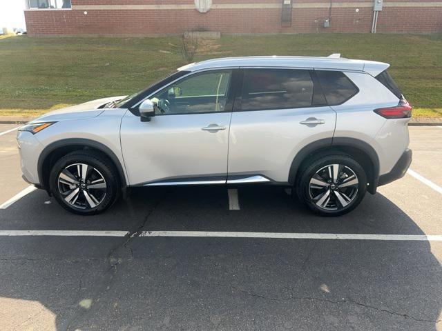 used 2021 Nissan Rogue car, priced at $27,550