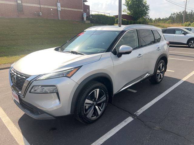 used 2021 Nissan Rogue car, priced at $27,550