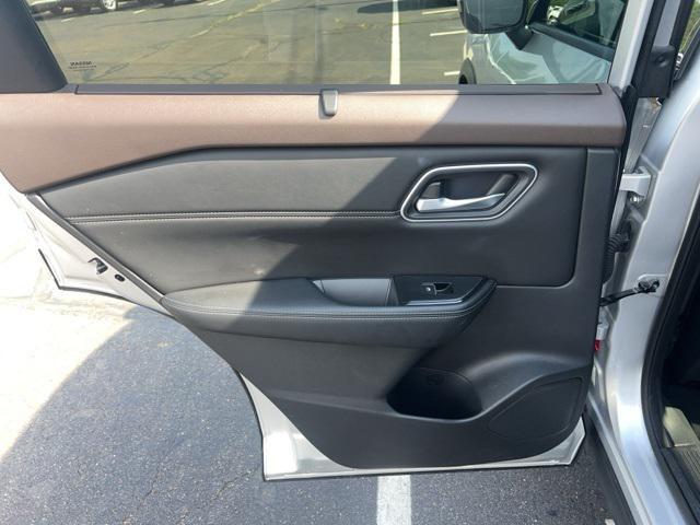 used 2021 Nissan Rogue car, priced at $27,550