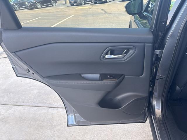 new 2025 Nissan Rogue car, priced at $31,985