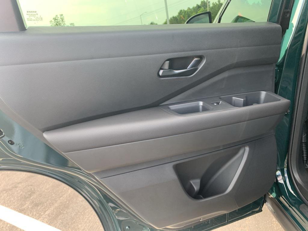 new 2025 Nissan Pathfinder car, priced at $46,505