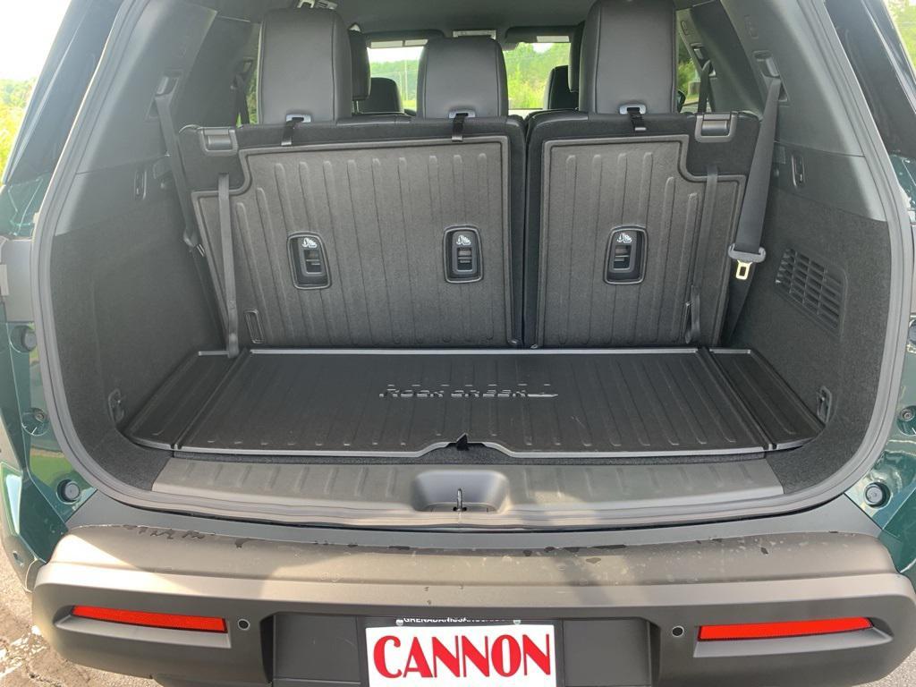 new 2025 Nissan Pathfinder car, priced at $46,505