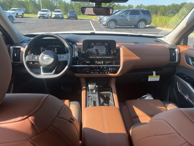new 2025 Nissan Pathfinder car, priced at $52,485