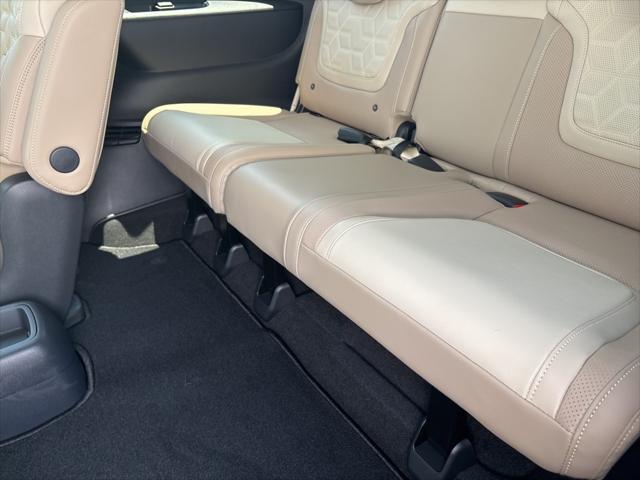 new 2025 Nissan Armada car, priced at $75,110