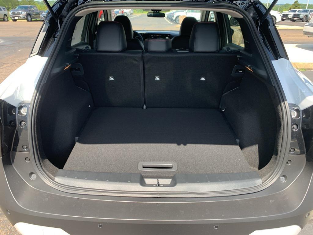 new 2025 Nissan Kicks car, priced at $29,615