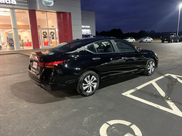 new 2025 Nissan Altima car, priced at $28,505