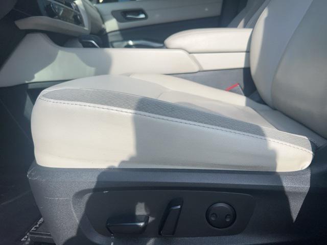 used 2023 Nissan Pathfinder car, priced at $35,800
