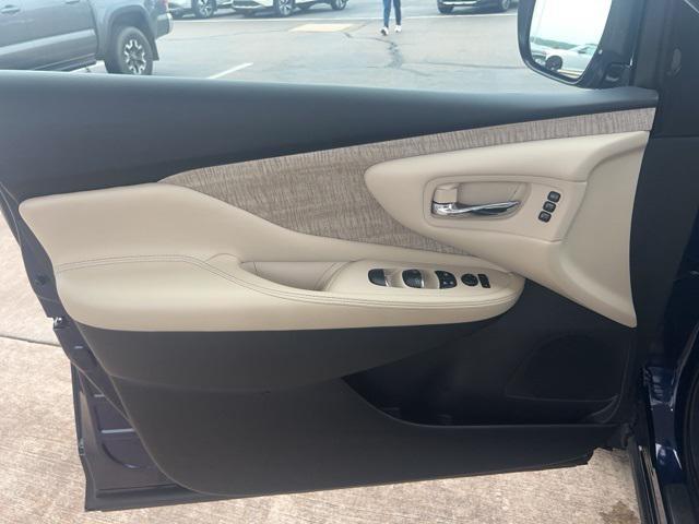 used 2023 Nissan Murano car, priced at $27,990