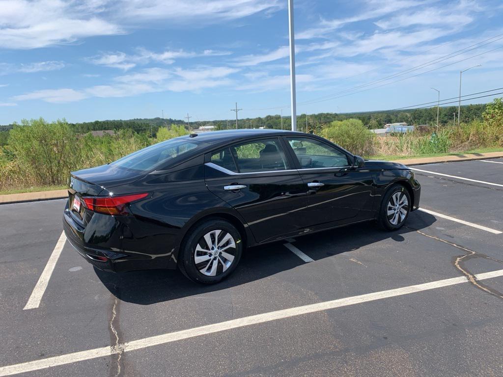 new 2025 Nissan Altima car, priced at $28,830