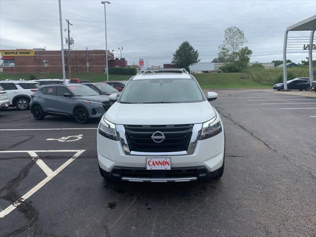 new 2024 Nissan Pathfinder car, priced at $53,285