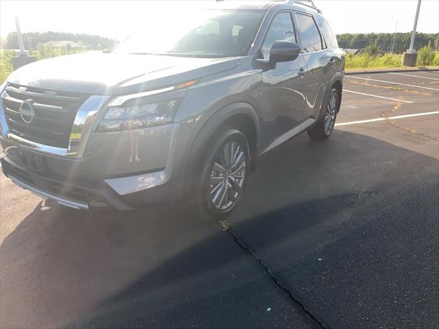new 2025 Nissan Pathfinder car, priced at $47,925