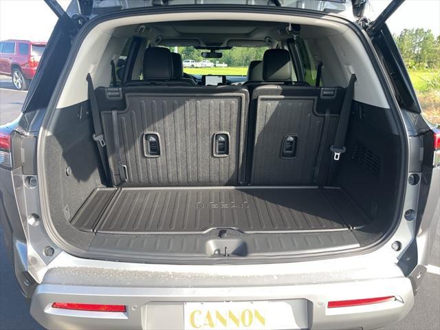 new 2025 Nissan Pathfinder car, priced at $47,925
