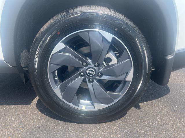 new 2025 Nissan Rogue car, priced at $32,435