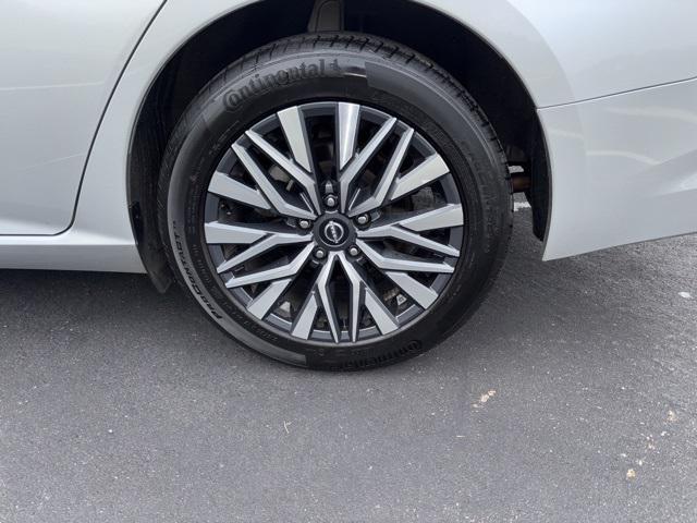 used 2023 Nissan Altima car, priced at $22,750
