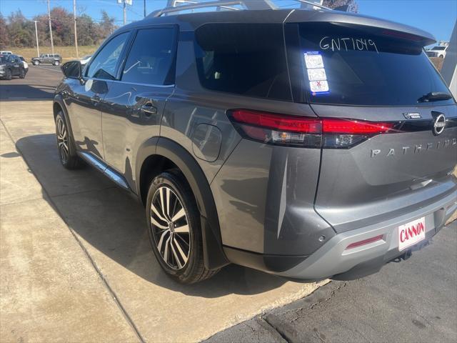 new 2025 Nissan Pathfinder car, priced at $52,605