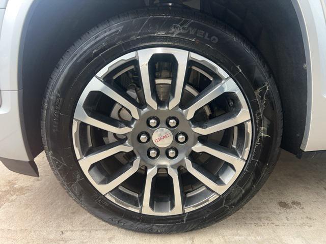 used 2020 GMC Acadia car, priced at $23,900