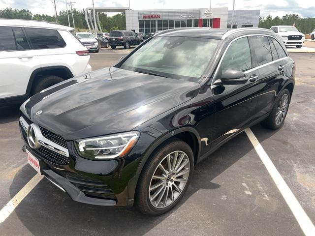 used 2020 Mercedes-Benz GLC 300 car, priced at $27,750