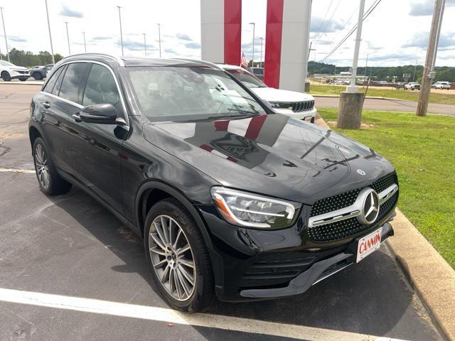 used 2020 Mercedes-Benz GLC 300 car, priced at $27,750