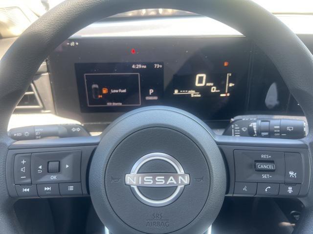 new 2025 Nissan Kicks car, priced at $25,890
