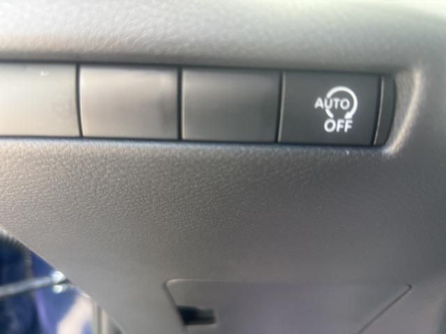 new 2025 Nissan Kicks car, priced at $25,890