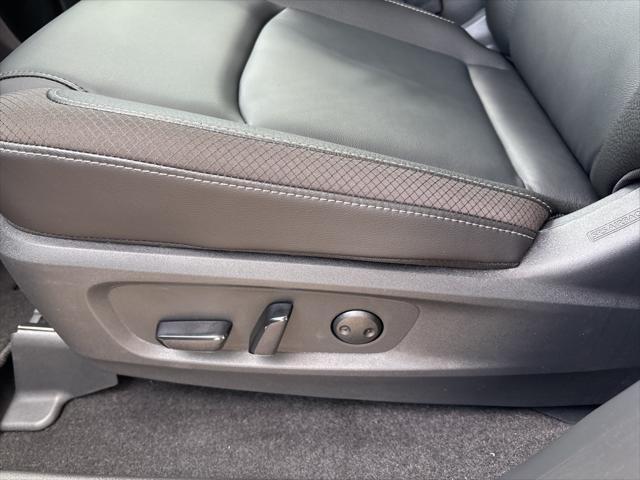 new 2025 Nissan Pathfinder car, priced at $47,500
