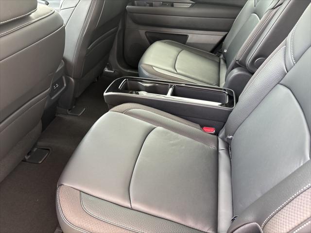 new 2025 Nissan Pathfinder car, priced at $47,500