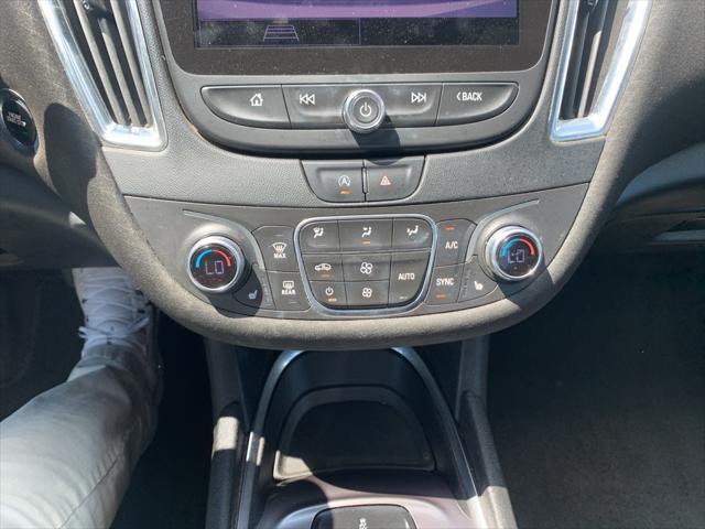 used 2021 Chevrolet Malibu car, priced at $13,900