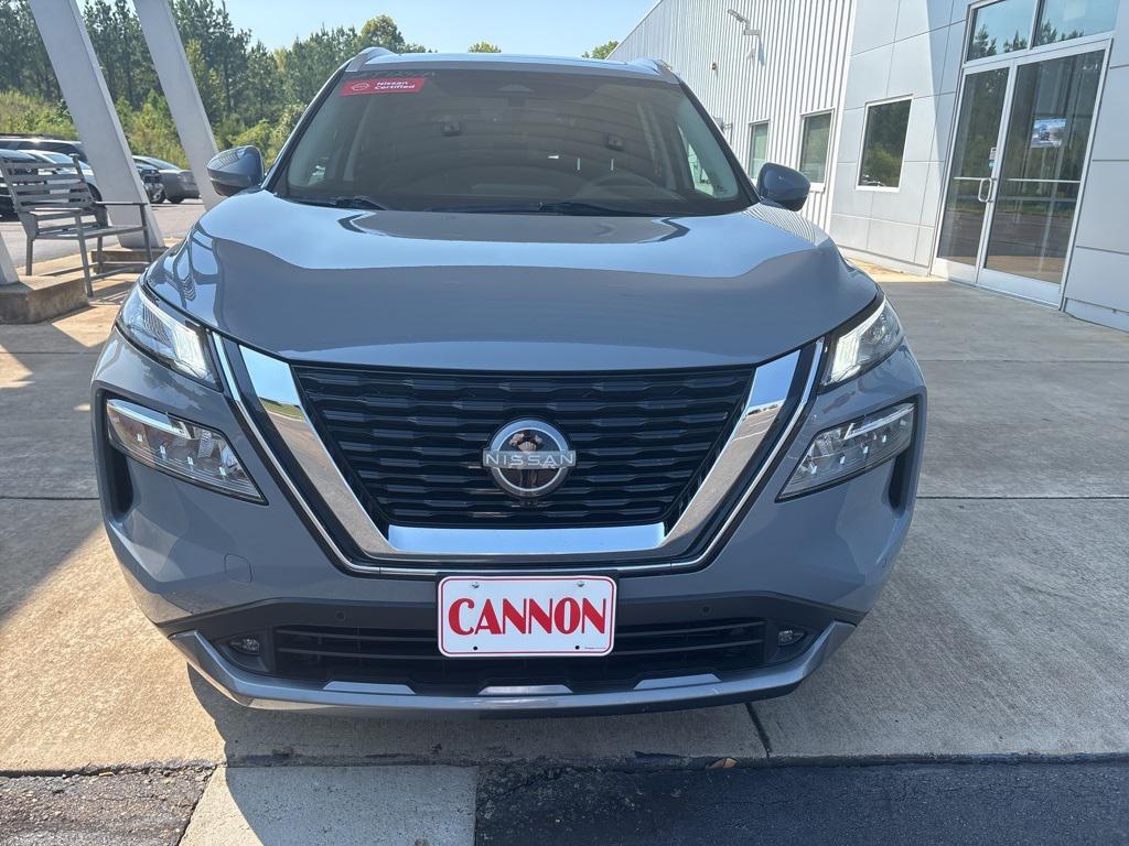 used 2022 Nissan Rogue car, priced at $27,990