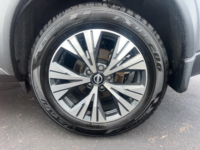 used 2022 Nissan Rogue car, priced at $22,500