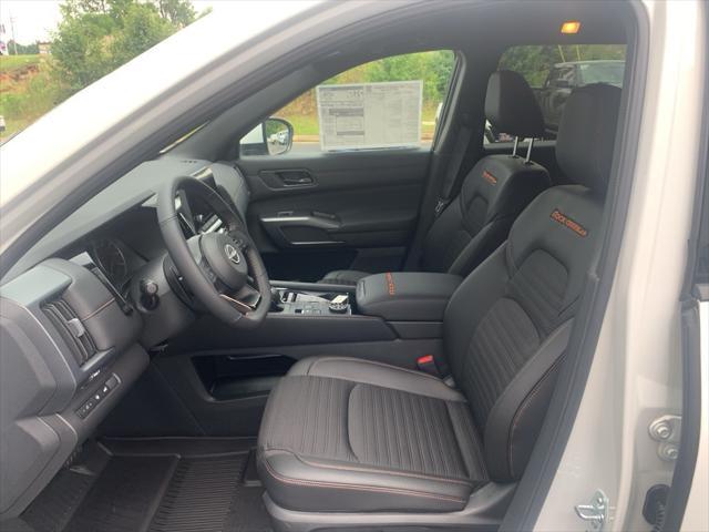 new 2025 Nissan Pathfinder car, priced at $47,175