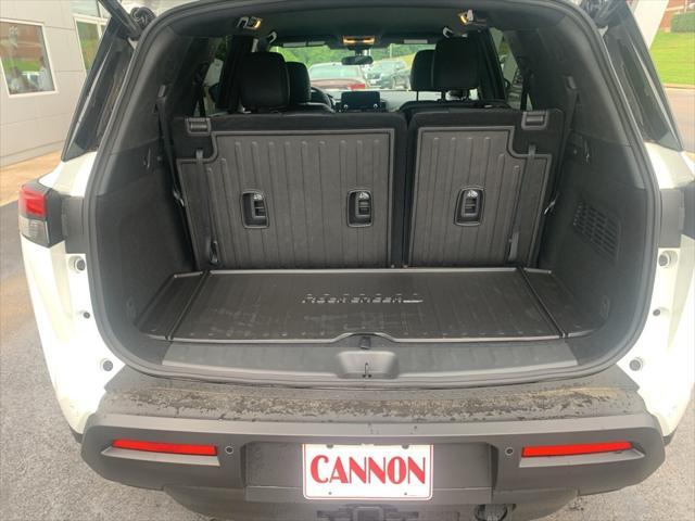 new 2025 Nissan Pathfinder car, priced at $47,175