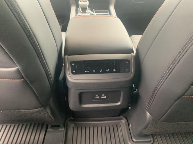 new 2025 Nissan Pathfinder car, priced at $47,175