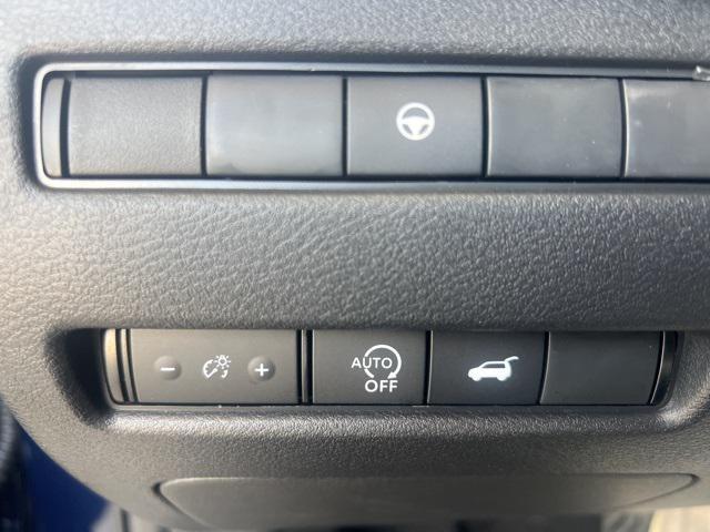 new 2025 Nissan Rogue car, priced at $31,985