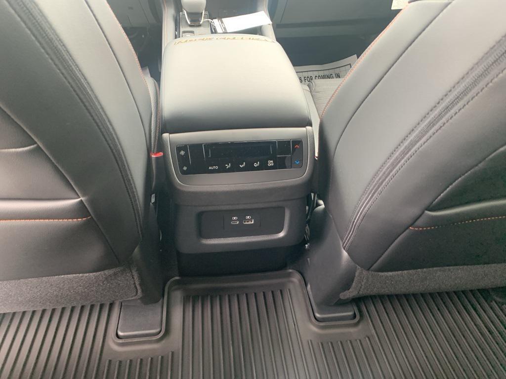 new 2025 Nissan Pathfinder car, priced at $46,505