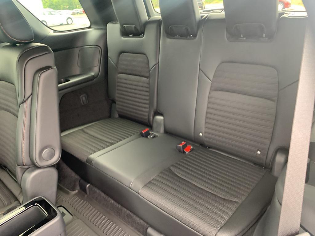 new 2025 Nissan Pathfinder car, priced at $46,505