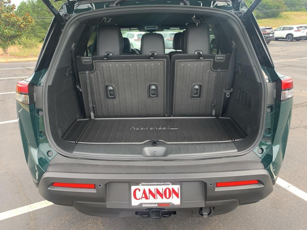new 2025 Nissan Pathfinder car, priced at $46,505
