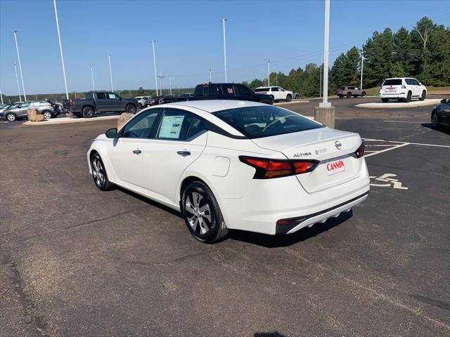 new 2025 Nissan Altima car, priced at $28,505