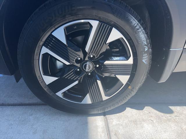 new 2025 Nissan Kicks car, priced at $27,180