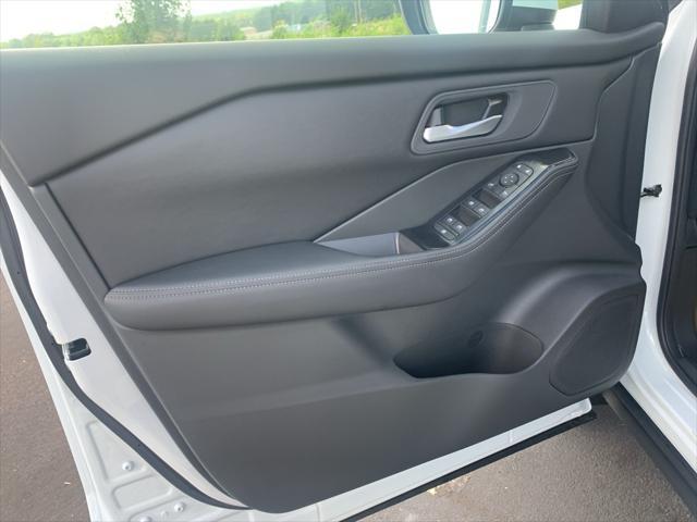 new 2025 Nissan Rogue car, priced at $32,345