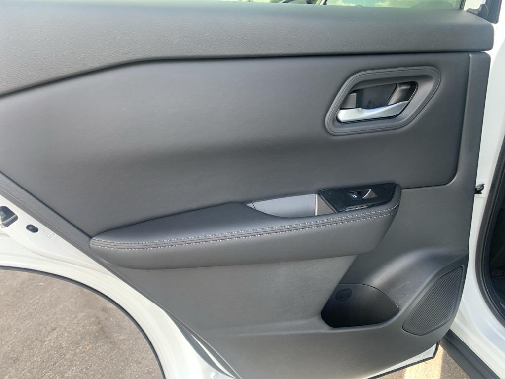new 2025 Nissan Rogue car, priced at $32,345