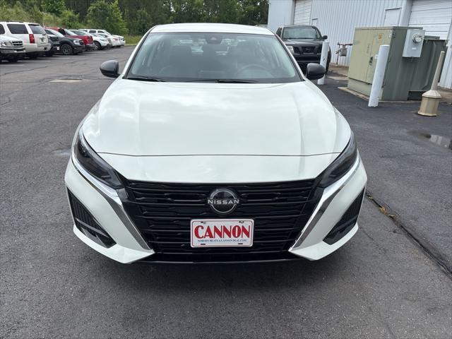 new 2025 Nissan Altima car