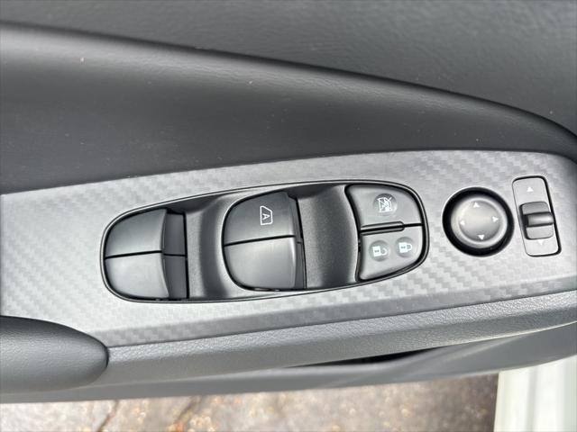 new 2025 Nissan Altima car