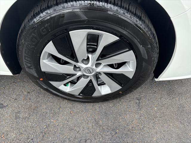 new 2025 Nissan Altima car