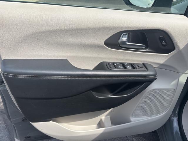 used 2023 Chrysler Pacifica car, priced at $25,500