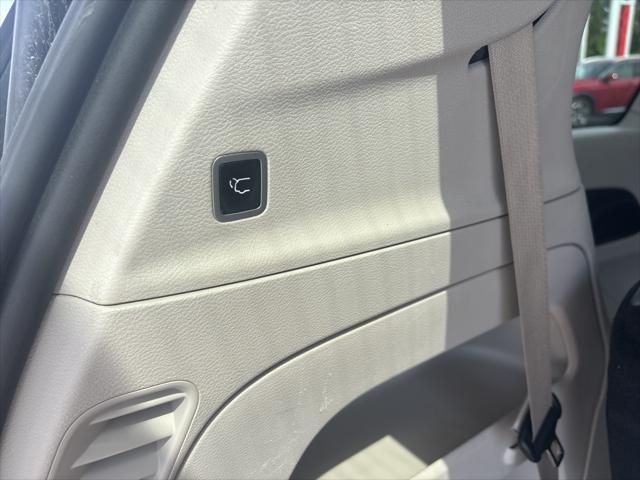 used 2023 Chrysler Pacifica car, priced at $25,500