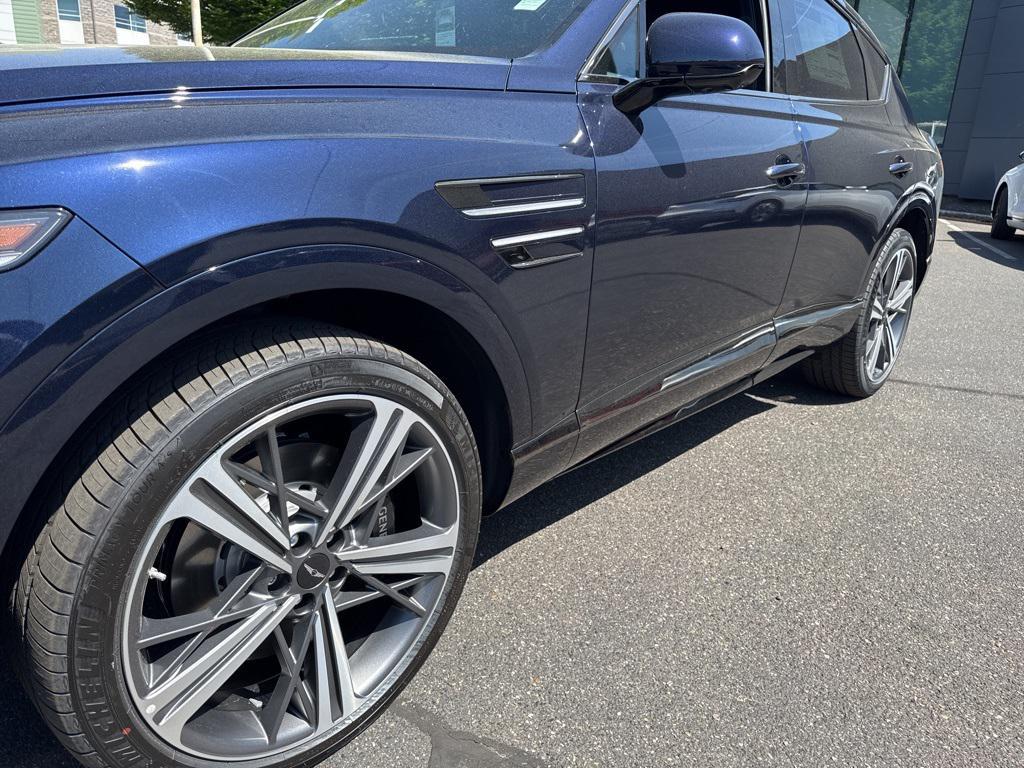 new 2025 Genesis GV80 Coupe car, priced at $88,255