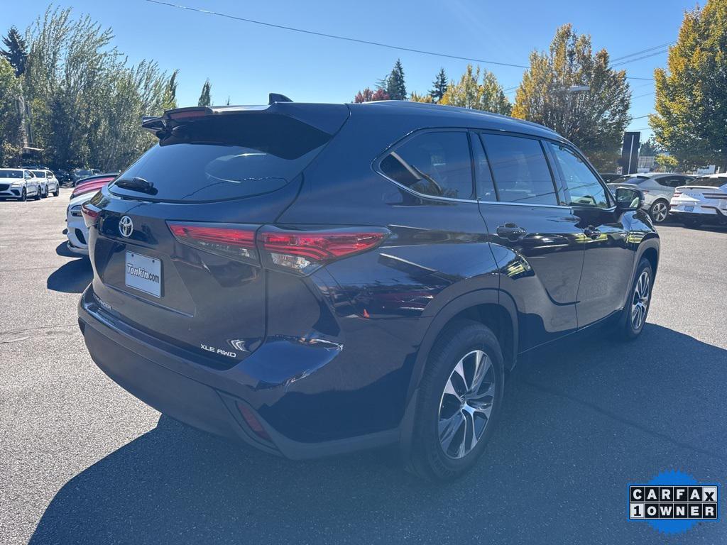 used 2022 Toyota Highlander car, priced at $39,677